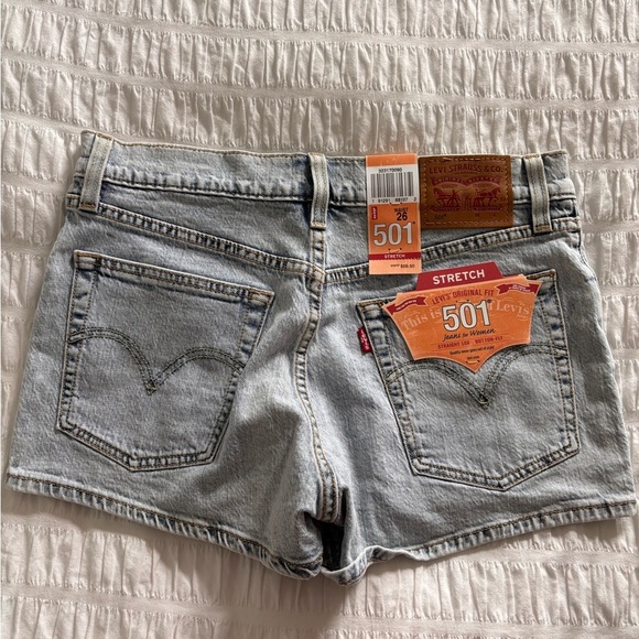 Levi's 501 Blue Jean Shorts with Raw Hem and Distressed Look - Picture 2 of 6